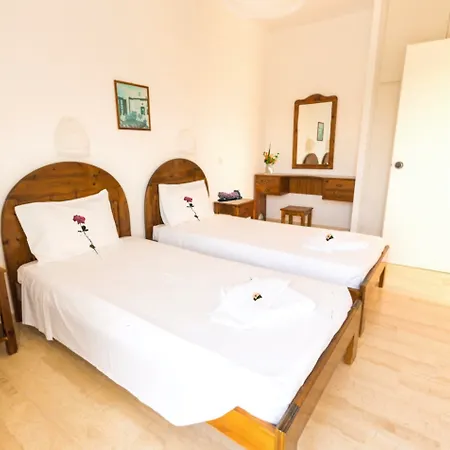 Hotell Bruskos Agios Georgios (Corfu)