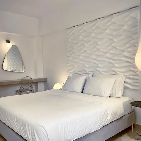 Bruskos Hotell