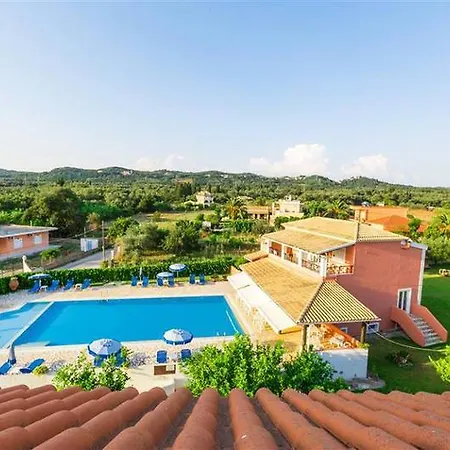Hotell Bruskos 3*